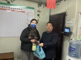 乘客頻丟物品，車站代為保管成常態(tài)